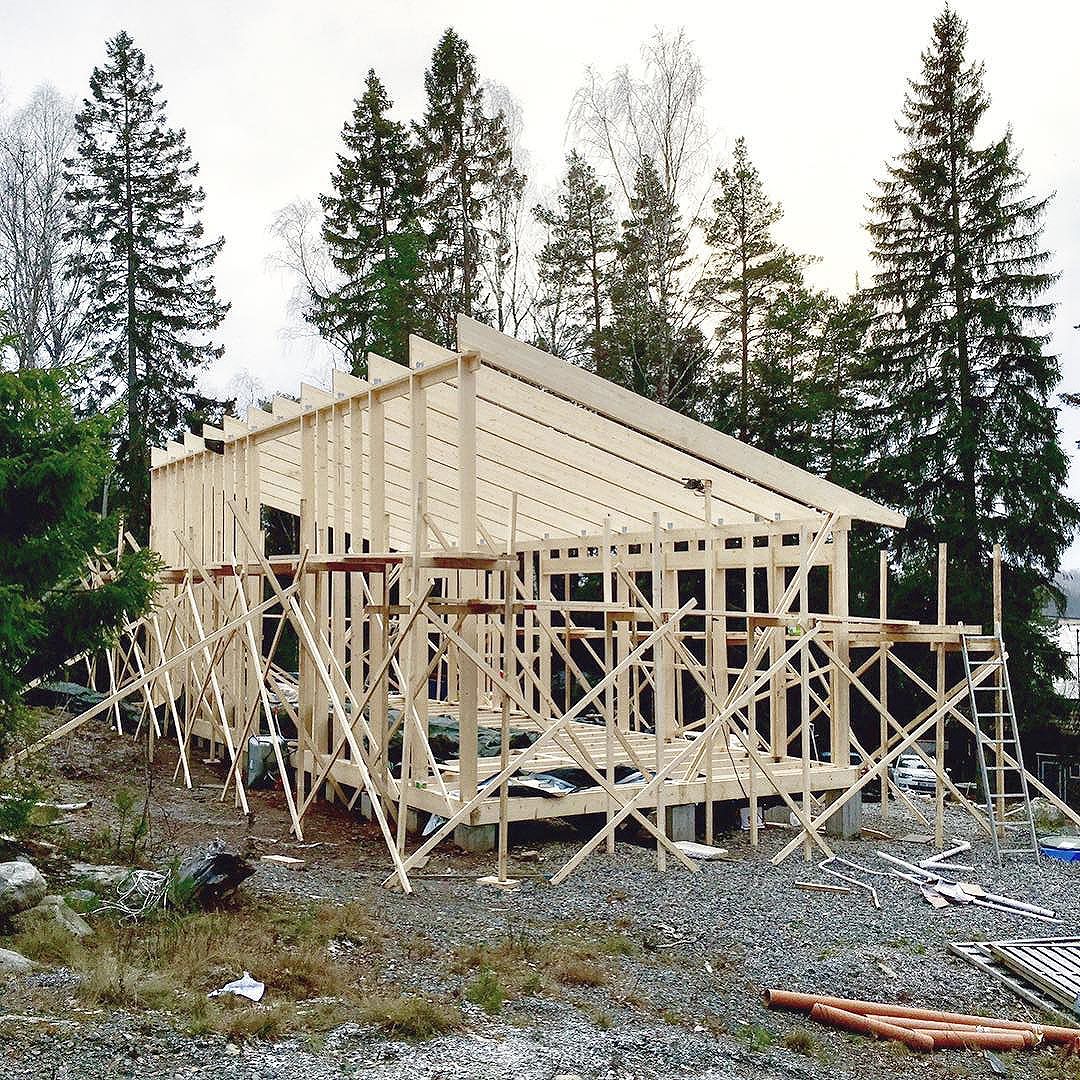 Construction of a private summer house in Kungsdalen, south of Stockholm. @oskarrising